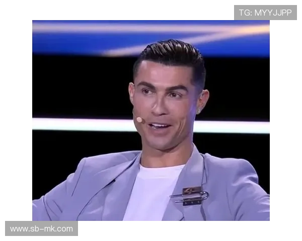 C罗传奇足迹：从少年梦想到世界足坛巨星的辉煌历程